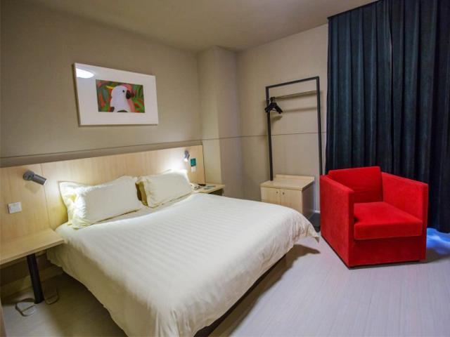 Jinjiang Inn Wuxi Huishan District Government Wanda Plaza מראה חיצוני תמונה