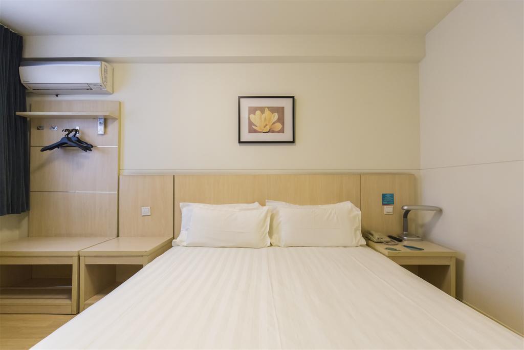 Jinjiang Inn Wuxi Huishan District Government Wanda Plaza מראה חיצוני תמונה