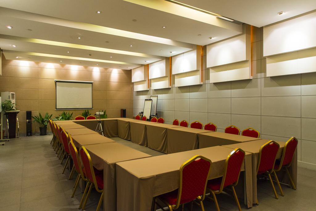 Jinjiang Inn Wuxi Huishan District Government Wanda Plaza מראה חיצוני תמונה